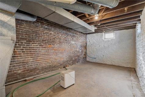 309 W 6th Street Vinton IA 52349