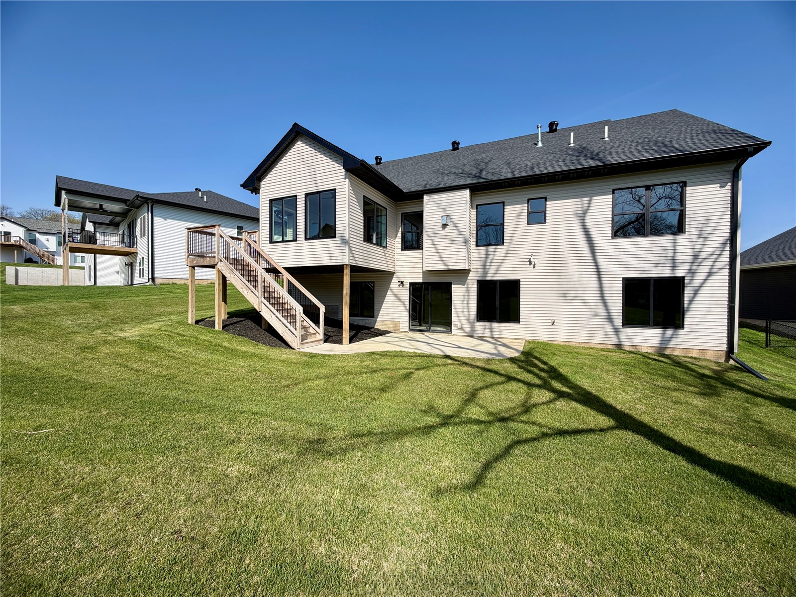 1311 E Gable Way Tiffin IA 52317