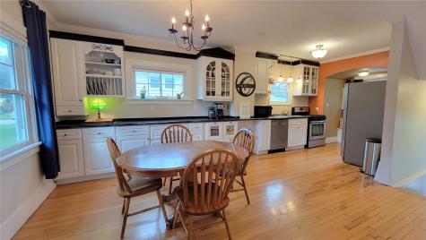 2511 B Avenue NE Cedar Rapids IA 52402