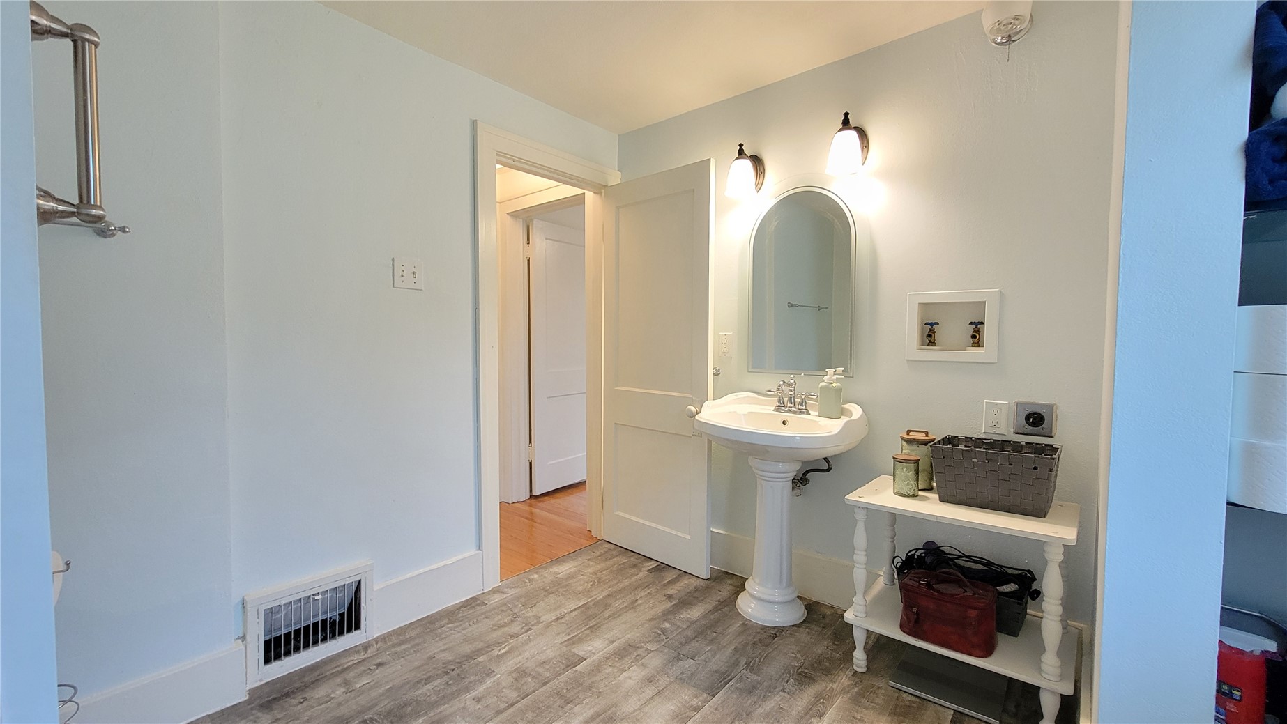 2511 B Avenue NE Cedar Rapids IA 52402