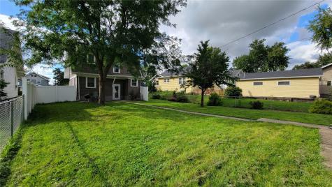 2511 B Avenue NE Cedar Rapids IA 52402