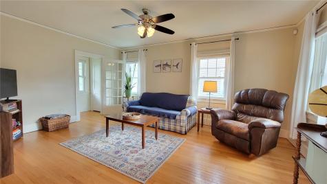 2511 B Avenue NE Cedar Rapids IA 52402