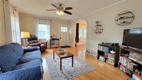 2511 B Avenue NE Cedar Rapids IA 52402