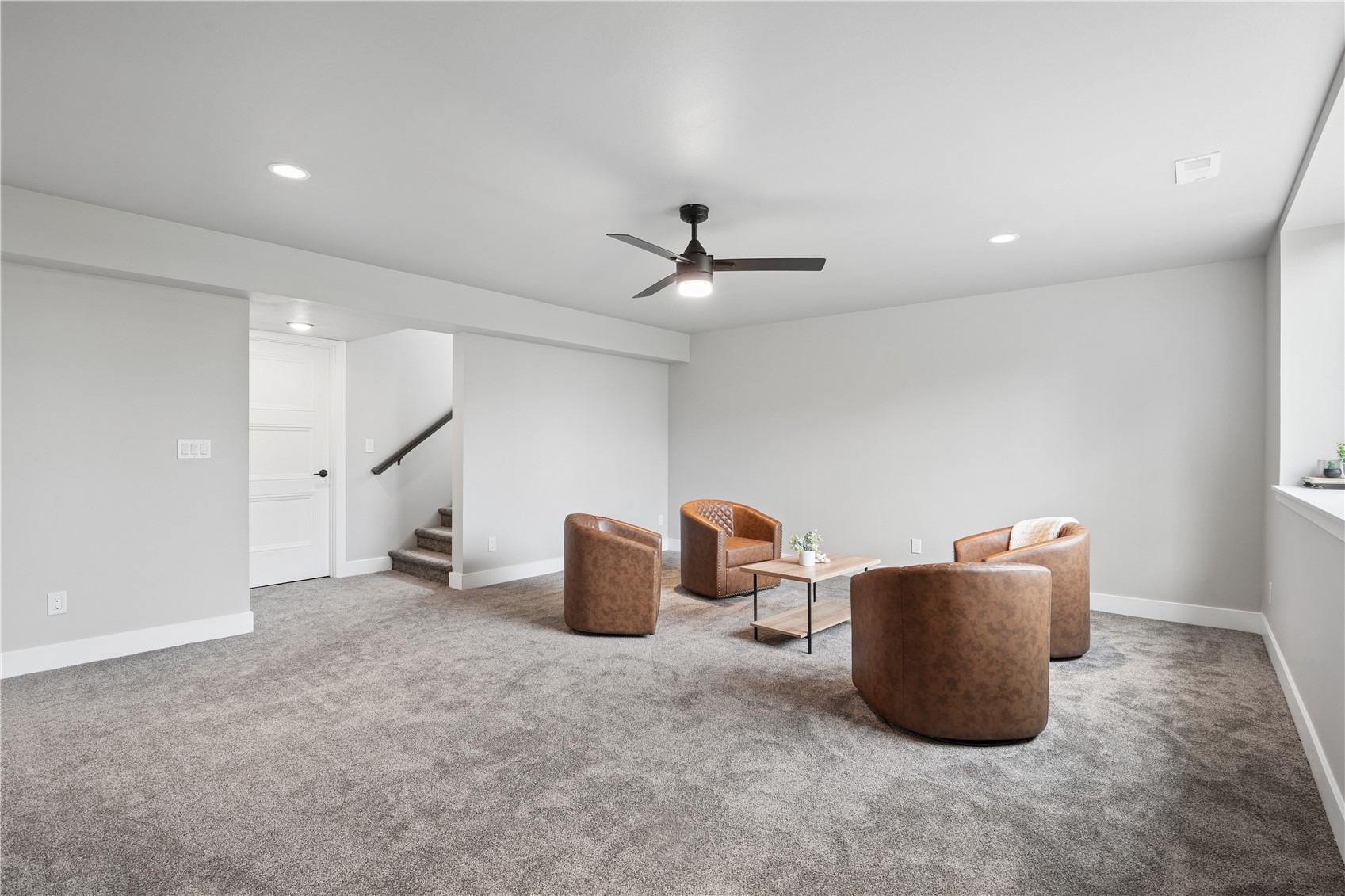 808 Crestview Drive Solon IA 52333