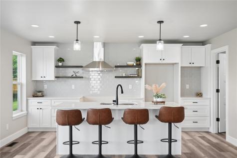 808 Crestview Drive Solon IA 52333