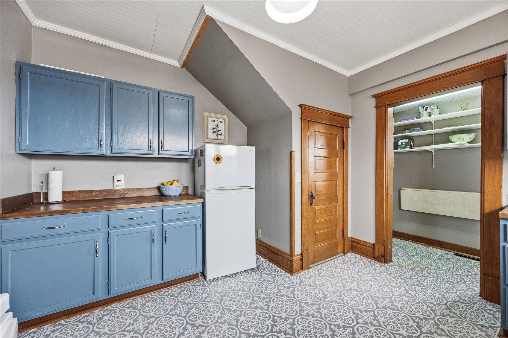 215 Military Street Martelle IA 52305
