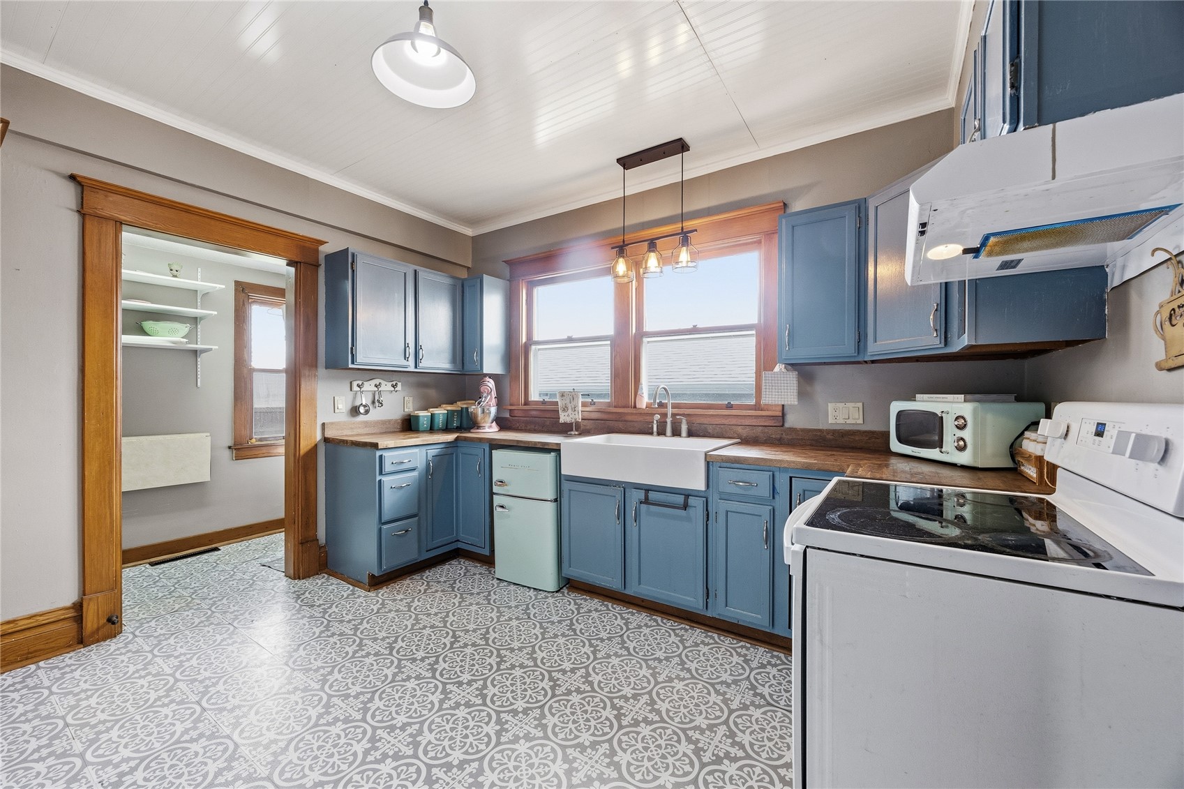 215 Military Street Martelle IA 52305