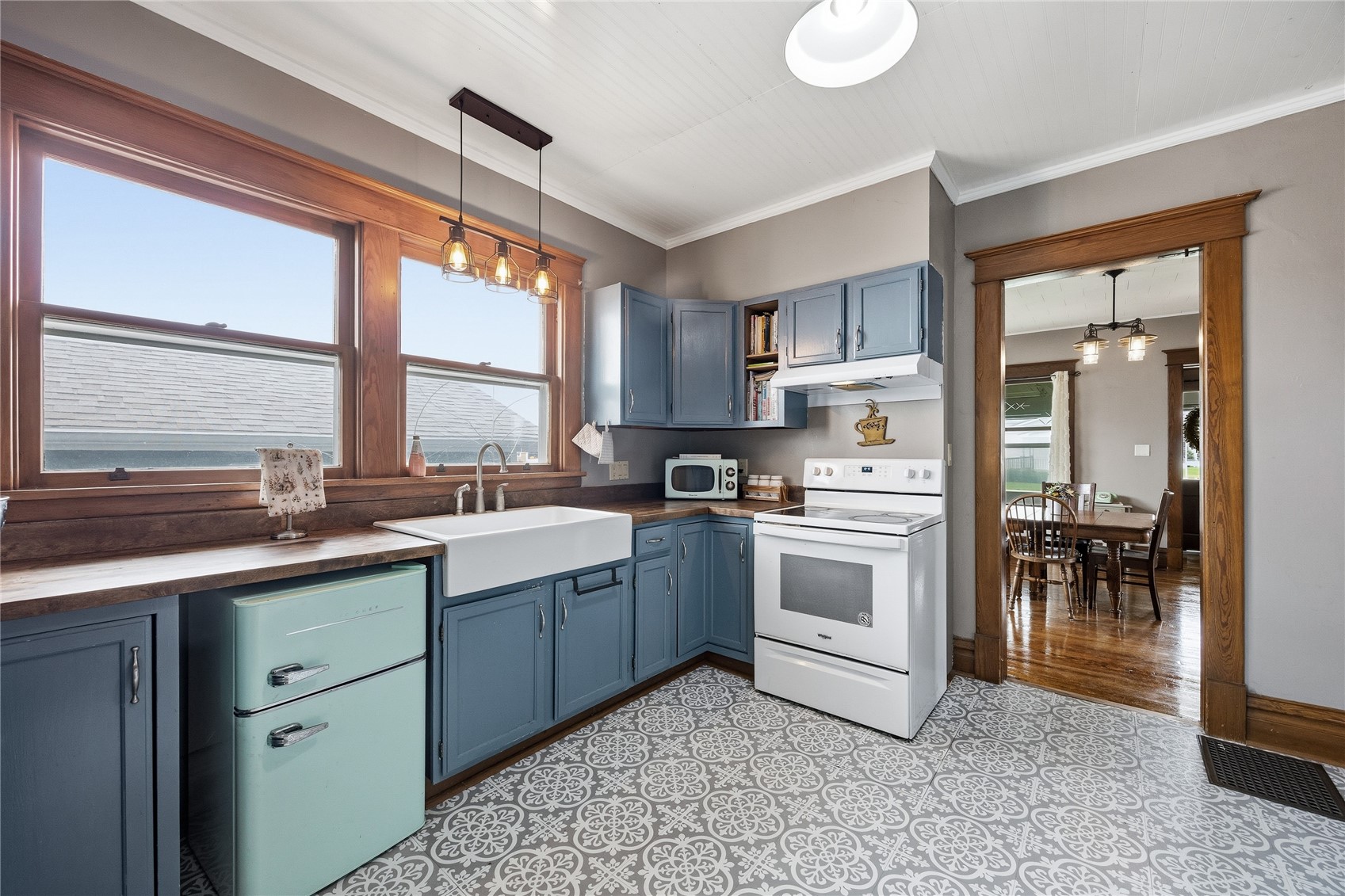 215 Military Street Martelle IA 52305