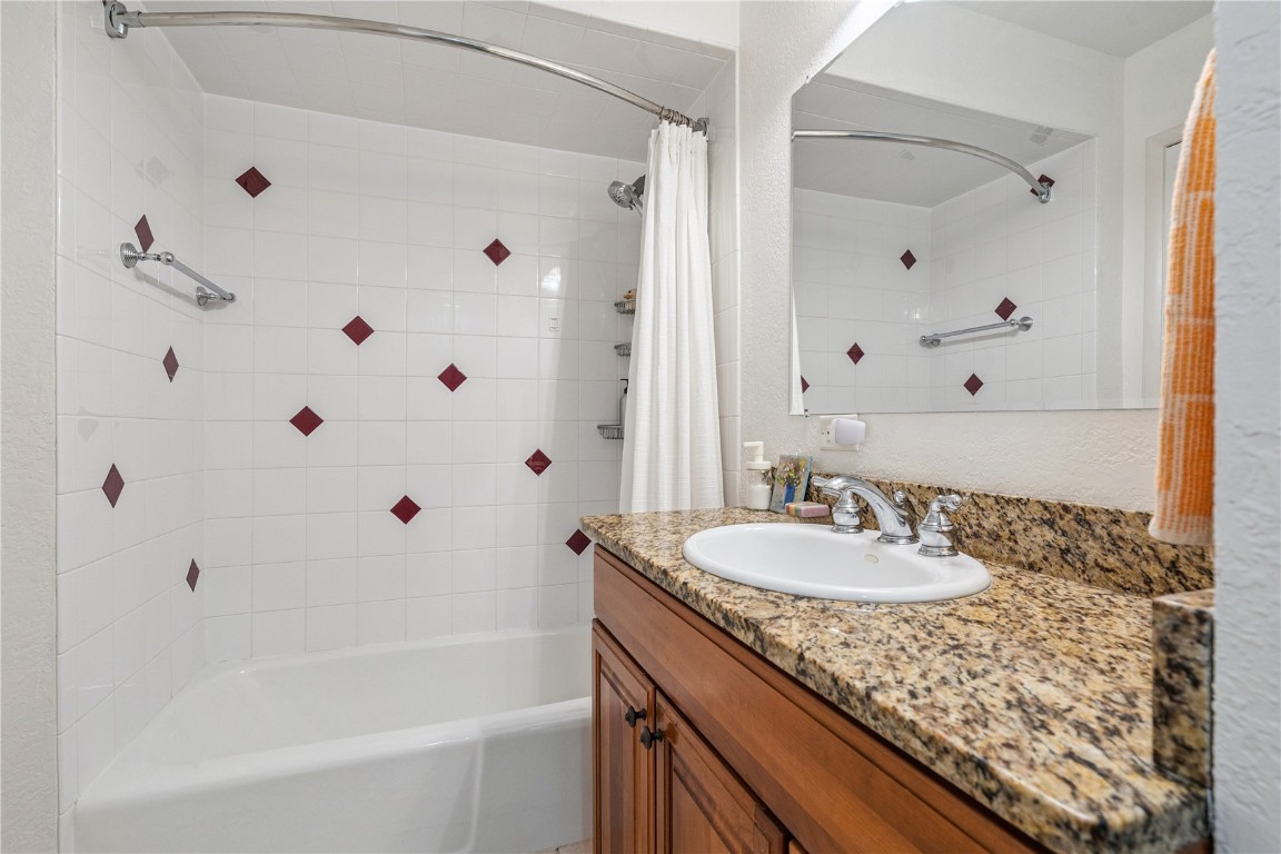 2132 Lincolnshire Drive SE Cedar Rapids IA 52403
