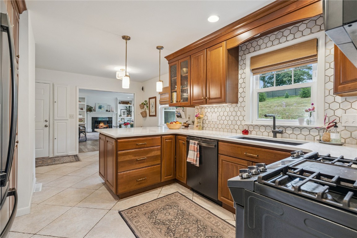 2132 Lincolnshire Drive SE Cedar Rapids IA 52403