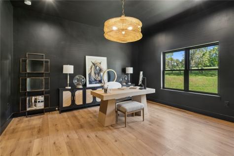 4764 Rapid Creek Road NE Iowa City IA 52245