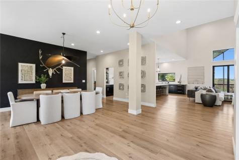 4764 Rapid Creek Road NE Iowa City IA 52245