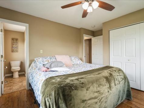 1175 F Avenue Marion IA 52302