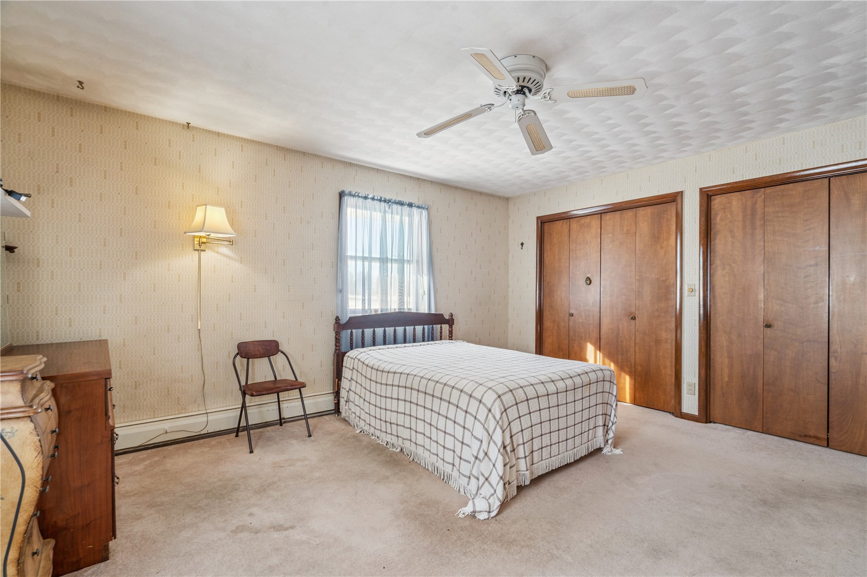 4565 Alice Road Center Point IA 52213