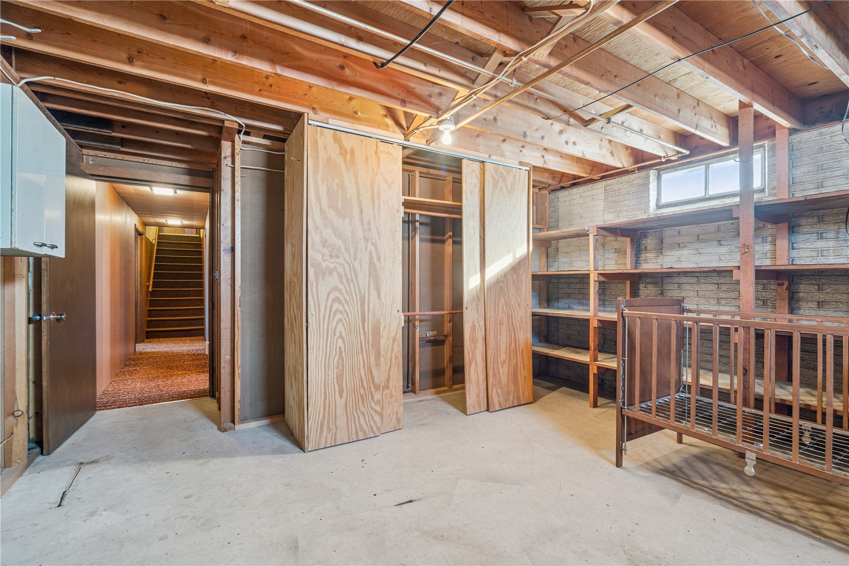 4565 Alice Road Center Point IA 52213