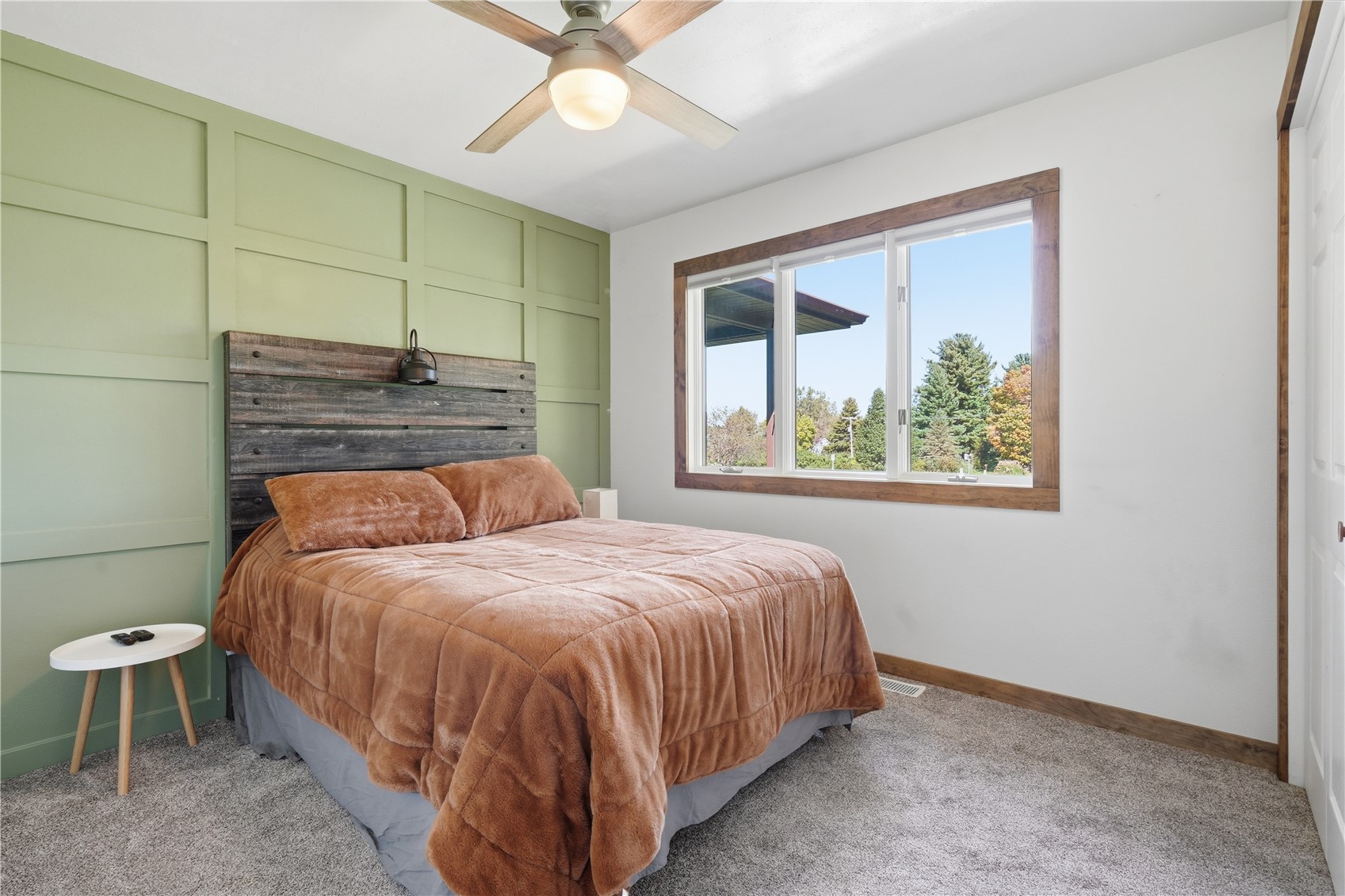2916 Rustic Ridge Road NE Iowa City IA 52240