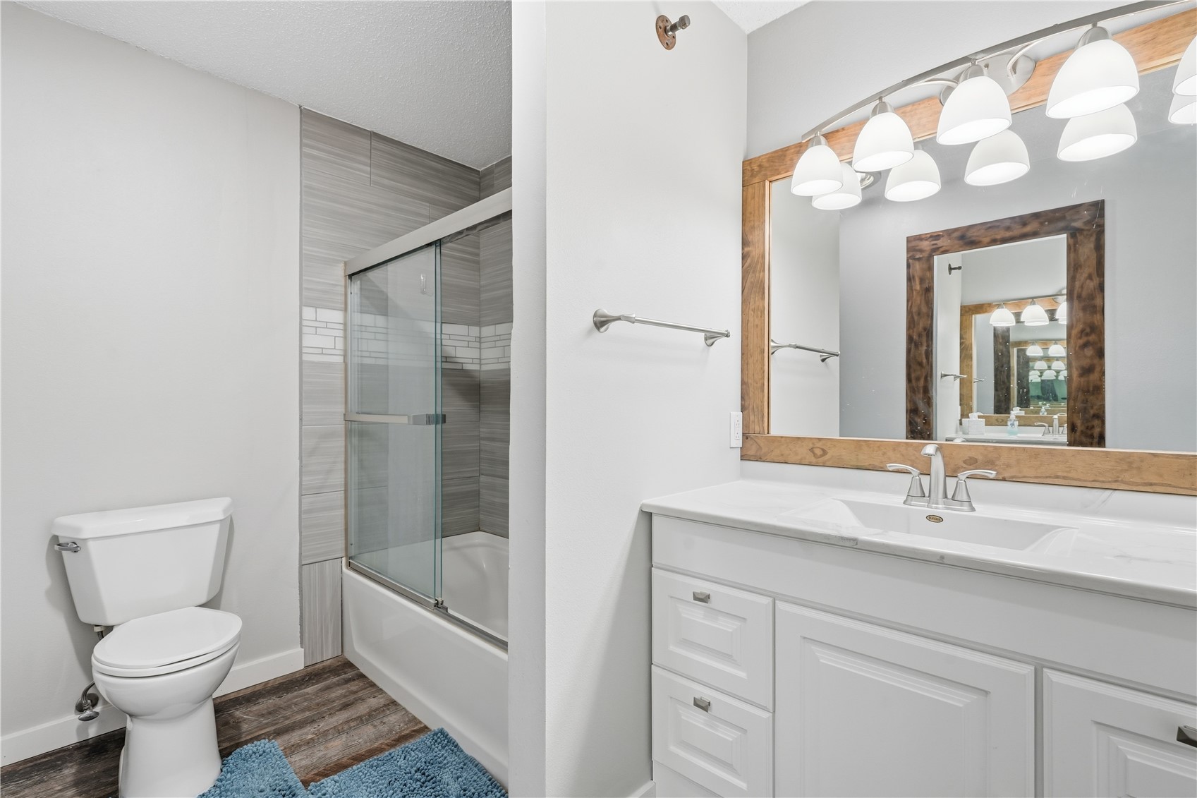 2916 Rustic Ridge Road NE Iowa City IA 52240