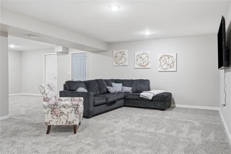 2916 Rustic Ridge Road NE Iowa City IA 52240