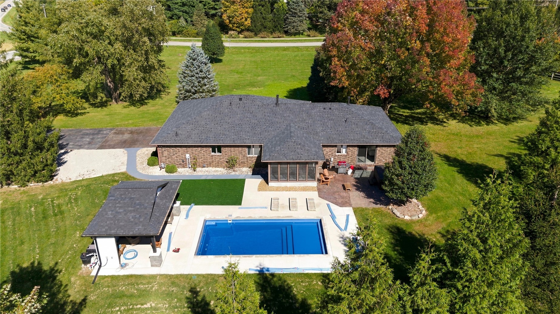 2916 Rustic Ridge Road NE Iowa City IA 52240