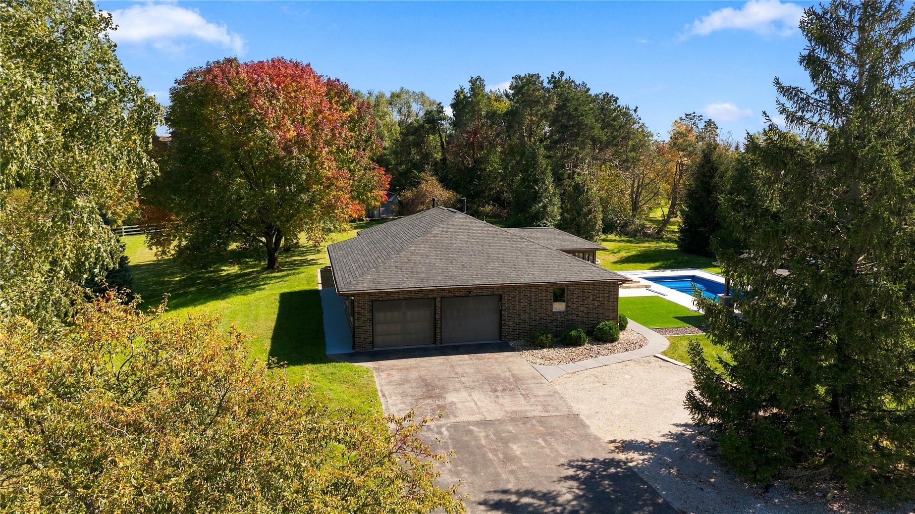 2916 Rustic Ridge Road NE Iowa City IA 52240