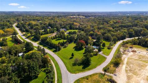2916 Rustic Ridge Road NE Iowa City IA 52240