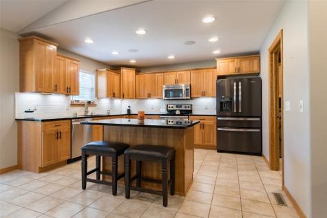 11 Valley Forge Drive Lisbon IA 52253