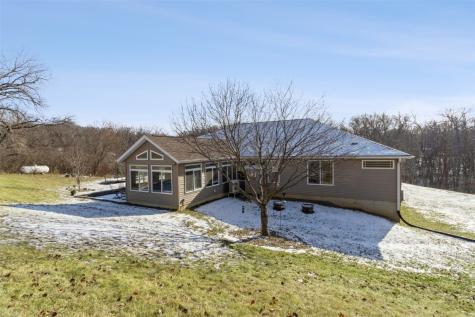 11 Valley Forge Drive Lisbon IA 52253