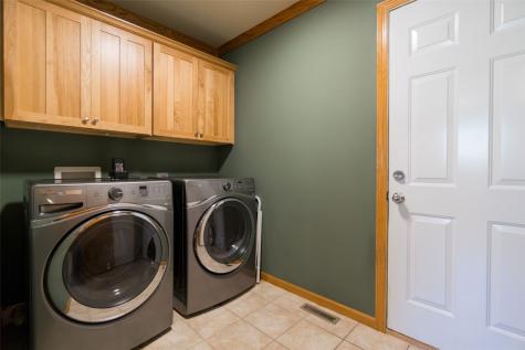 11 Valley Forge Drive Lisbon IA 52253