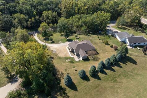 11 Valley Forge Drive Lisbon IA 52253