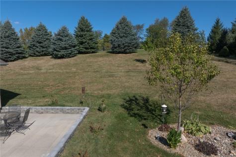 11 Valley Forge Drive Lisbon IA 52253