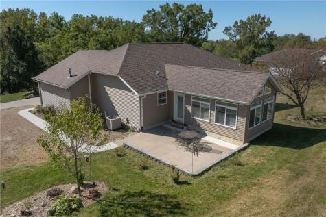 11 Valley Forge Drive Lisbon IA 52253