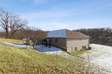 11 Valley Forge Drive Lisbon IA 52253