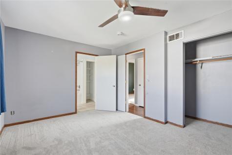 3210 7th Street Marion IA 52302