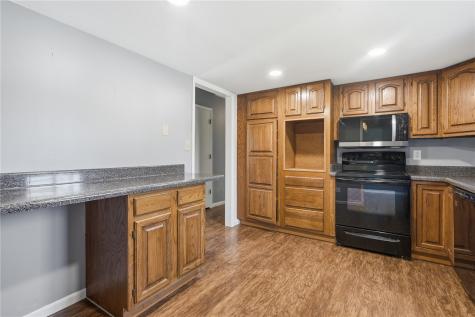 3210 7th Street Marion IA 52302