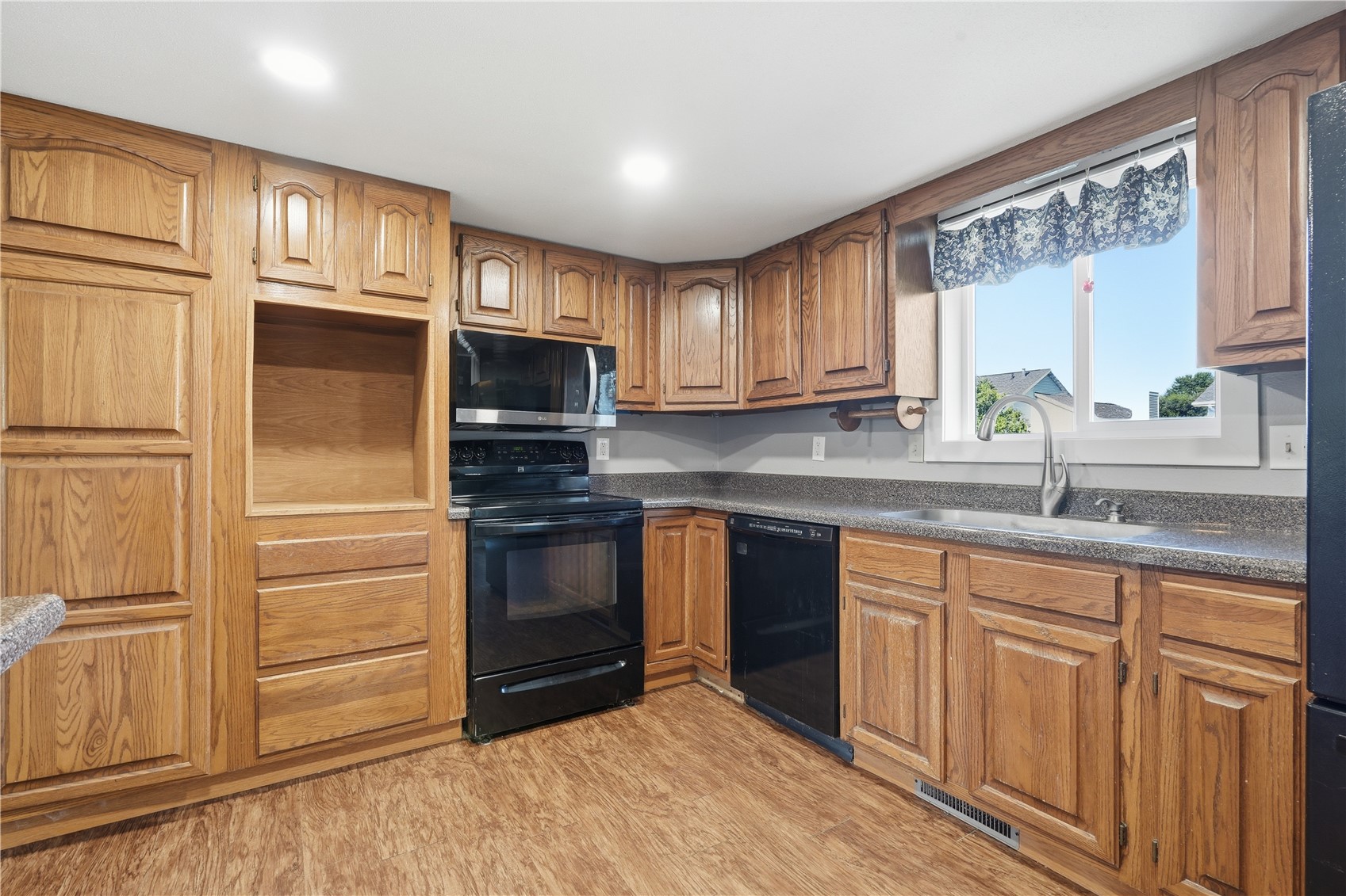 3210 7th Street Marion IA 52302