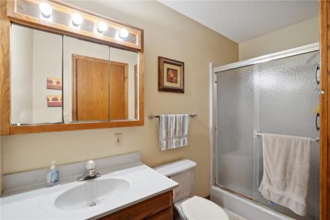 3525 29th Avenue Marion IA 52302