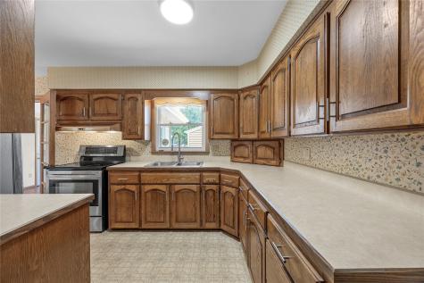 2800 3rd Avenue Marion IA 52302