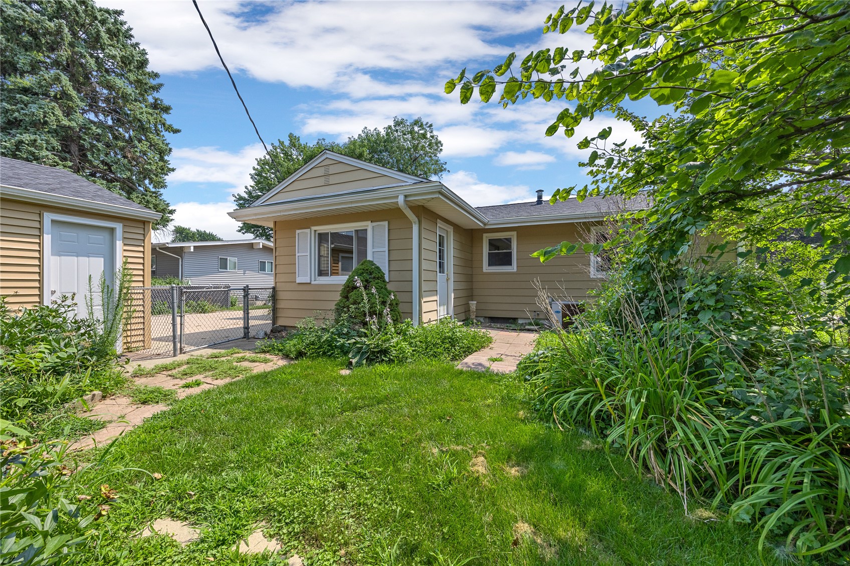 2800 3rd Avenue Marion IA 52302