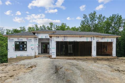 3931 Windfall Drive NW Cedar Rapids IA 52405
