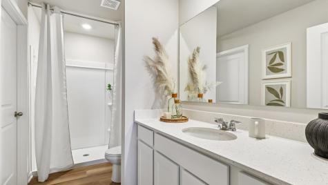 2889 Prairielight Drive Hiawatha IA 52233