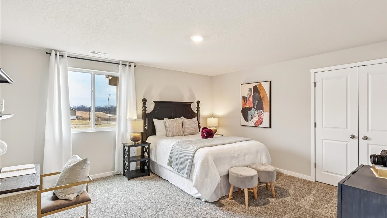 2889 Prairielight Drive Hiawatha IA 52233
