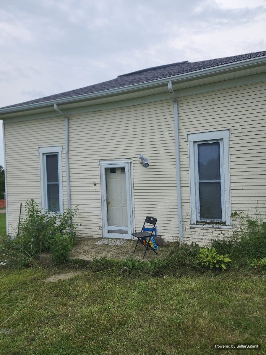 606 W Broadway Street Moulton IA 52572