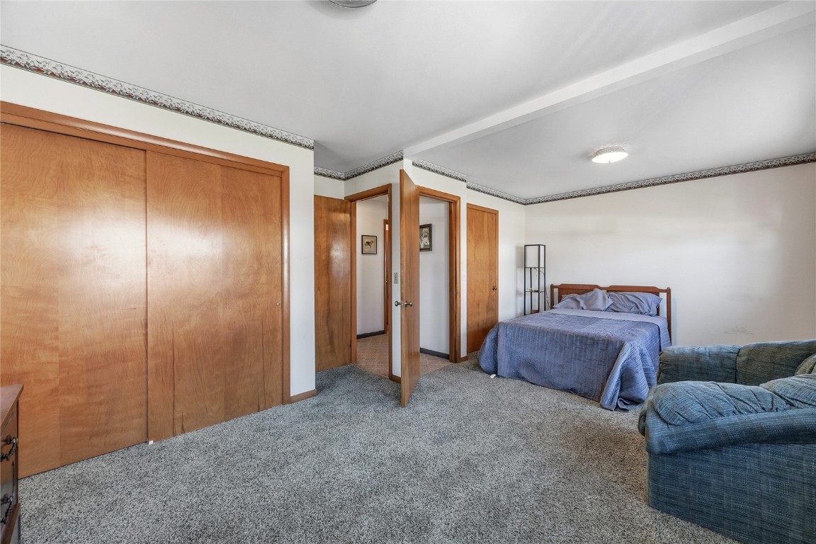 401 E Pine Street Anamosa IA 52205