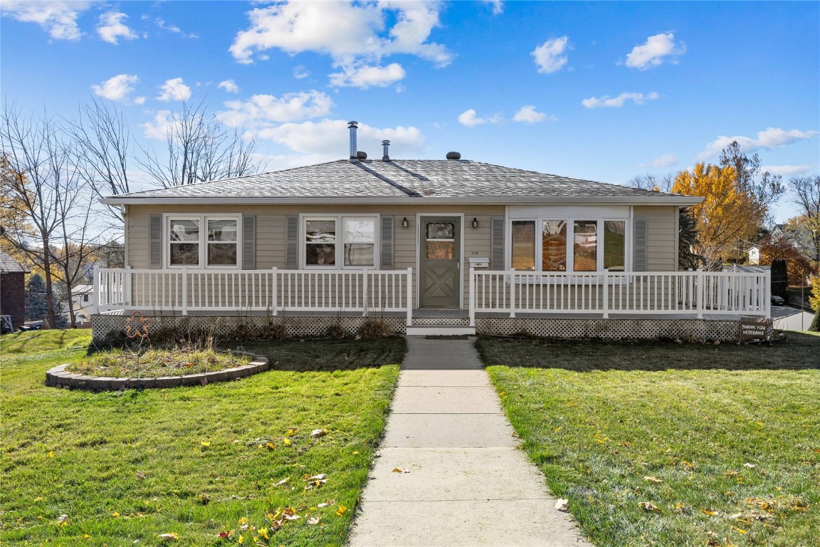 401 E Pine Street Anamosa IA 52205