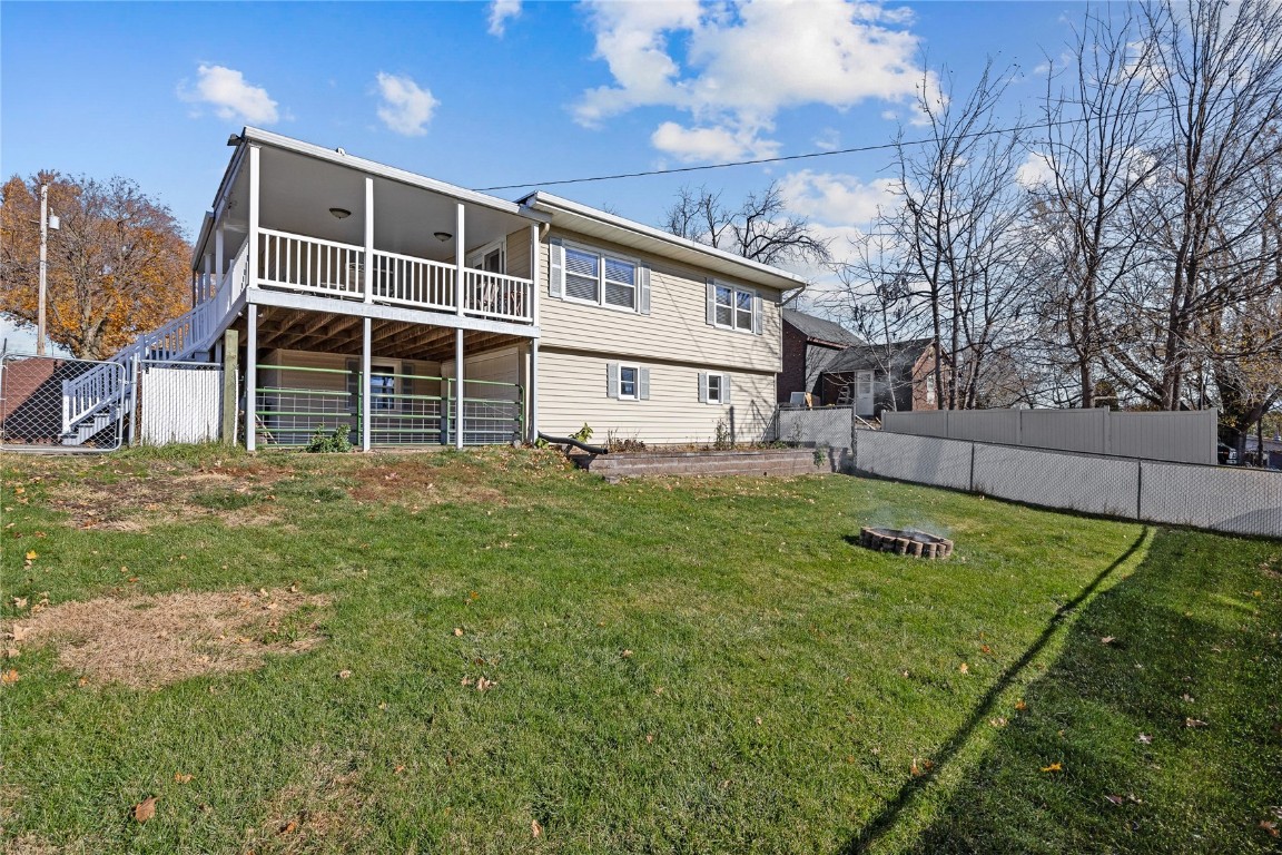 401 E Pine Street Anamosa IA 52205