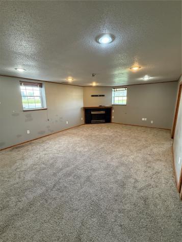 125 6th Avenue W Walford IA 52351
