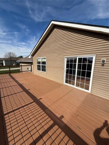 125 6th Avenue W Walford IA 52351