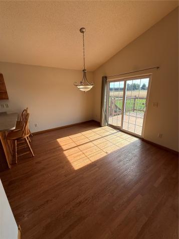 125 6th Avenue W Walford IA 52351