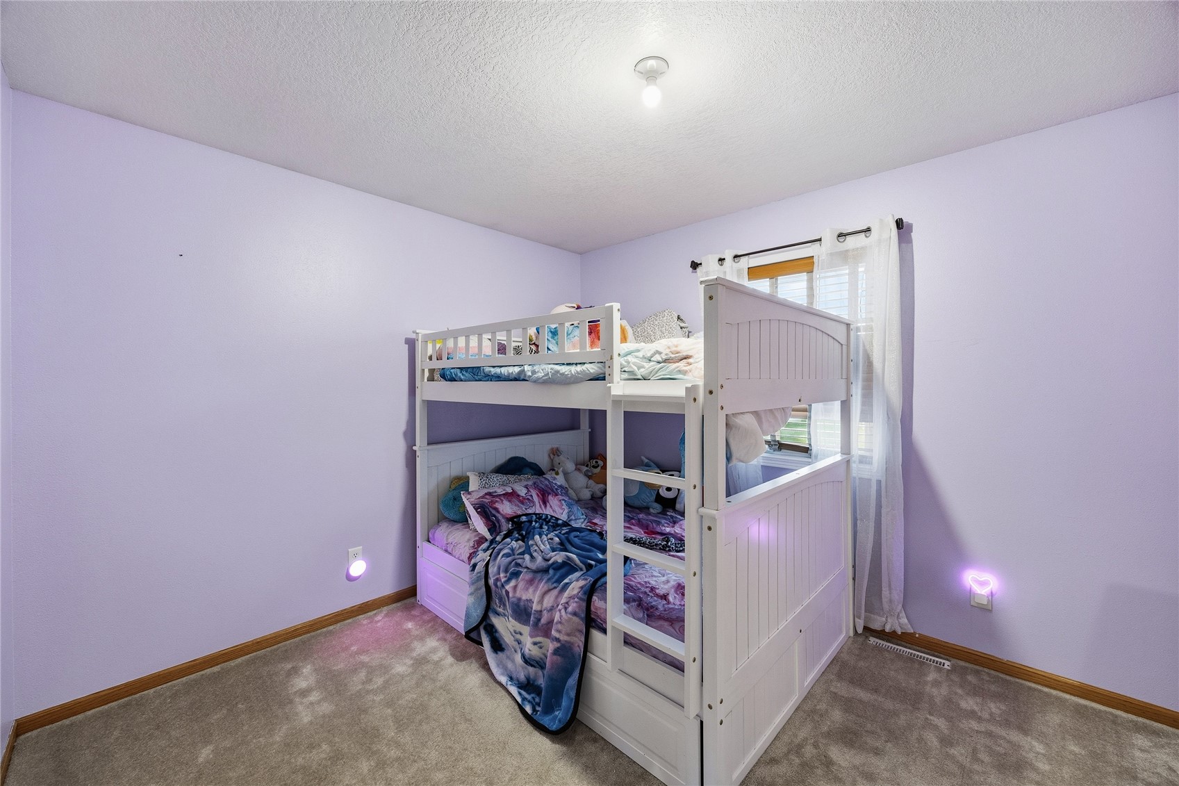 103 Longworth Avenue Alburnett IA 52202