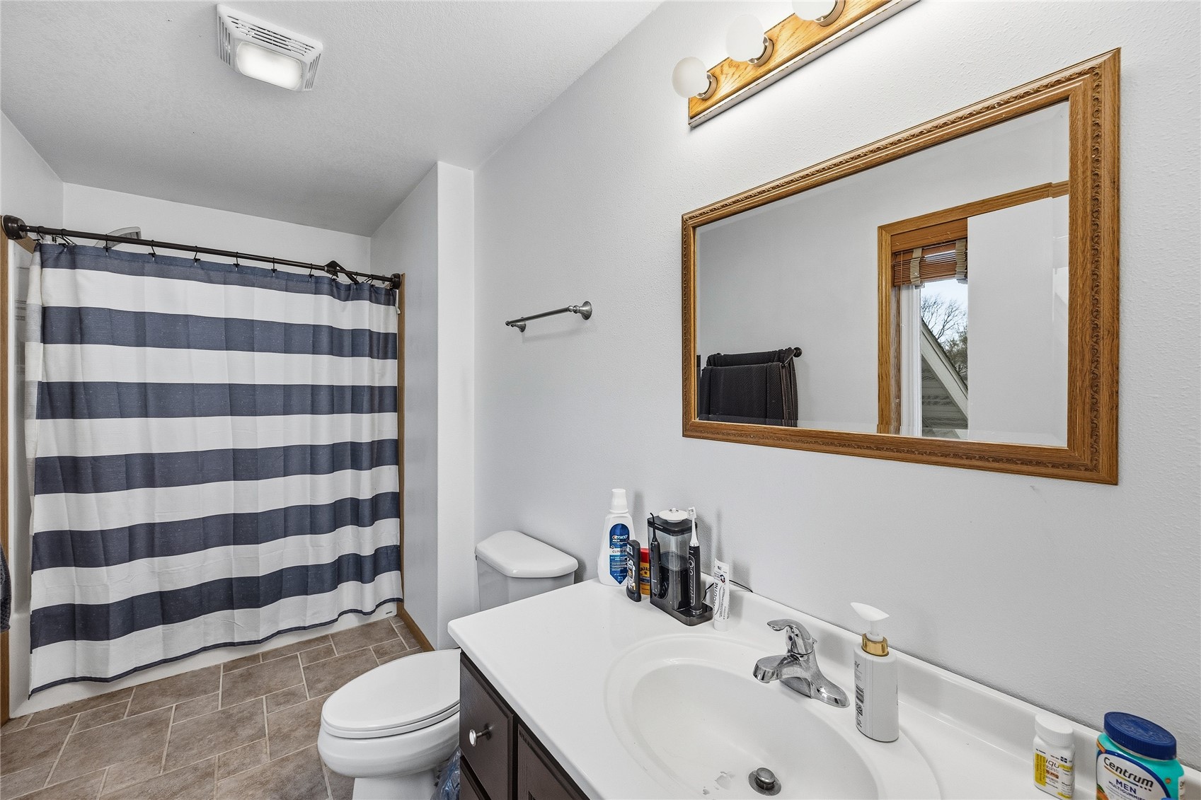 103 Longworth Avenue Alburnett IA 52202